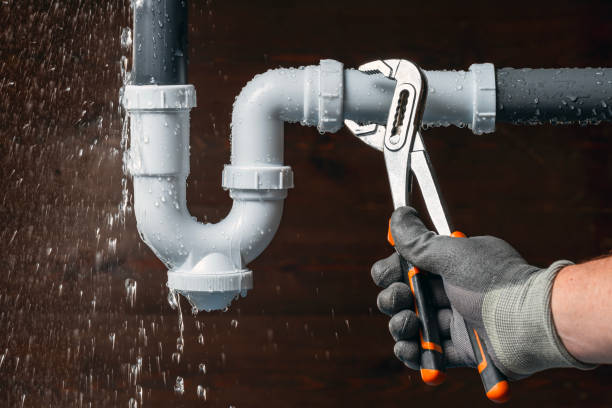 Professional Leak Detection technician working in Rathdrum, ID